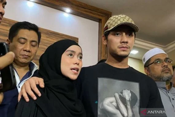 Diduga Bangkrut, Ini Kata Kuasa Hukum Lesti Kejora dan Rizky Billar
