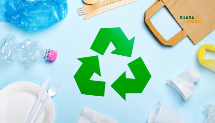 Mengatasi Sampah Plastik dengan Pembuatan Ecobrick sebagai Solusi Kreatif!