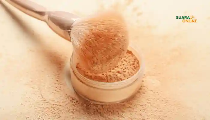 6 Fungsi Loose Powder, Salah Satunya Mengontrol Minyak Berlebih