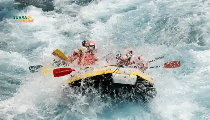 Mengenal Rafting dan Tipsnya Untuk Pemula