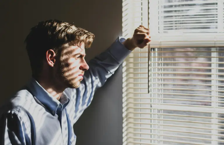 Ghosting vs Boundaries: Mana yang Sebenarnya Kamu Alami?