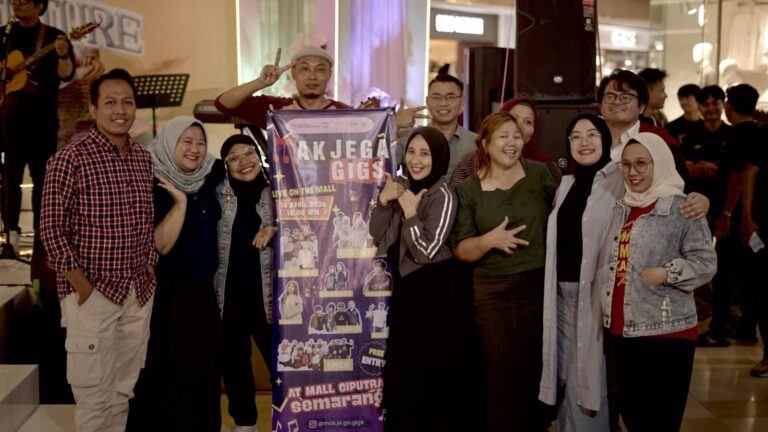 Makjegagigs Vol 03 : Mahasiswa Ilkom Udinus Gebrak Mall Citraland dengan Kreativitas Bisnis Musik